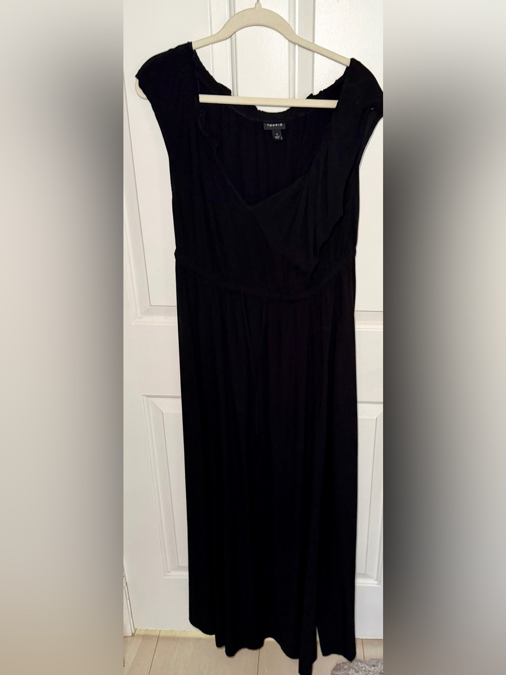 Torrid Black Maxi Dress Size 1 Plus Size Off-Shoulder Stretch Boho Casual